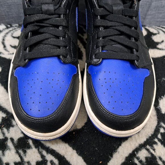 %Size 8.5 Nike Mens Air Jordan 1 Mid 554724-068 Sneakers AJ1 main image 8